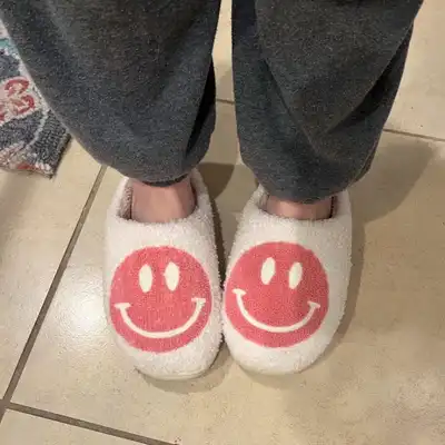 Smiley face slipper review