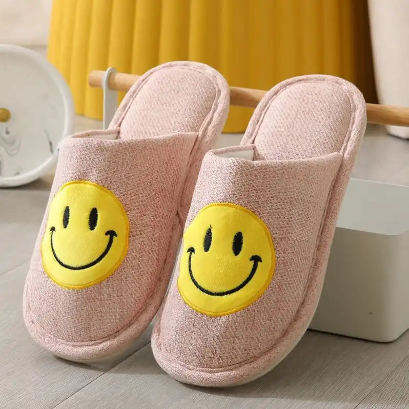 Linen Slippers with Smiley Face-Pink