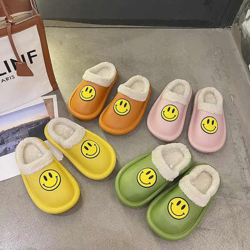 Waterproof Furry Smiley Face Slippers