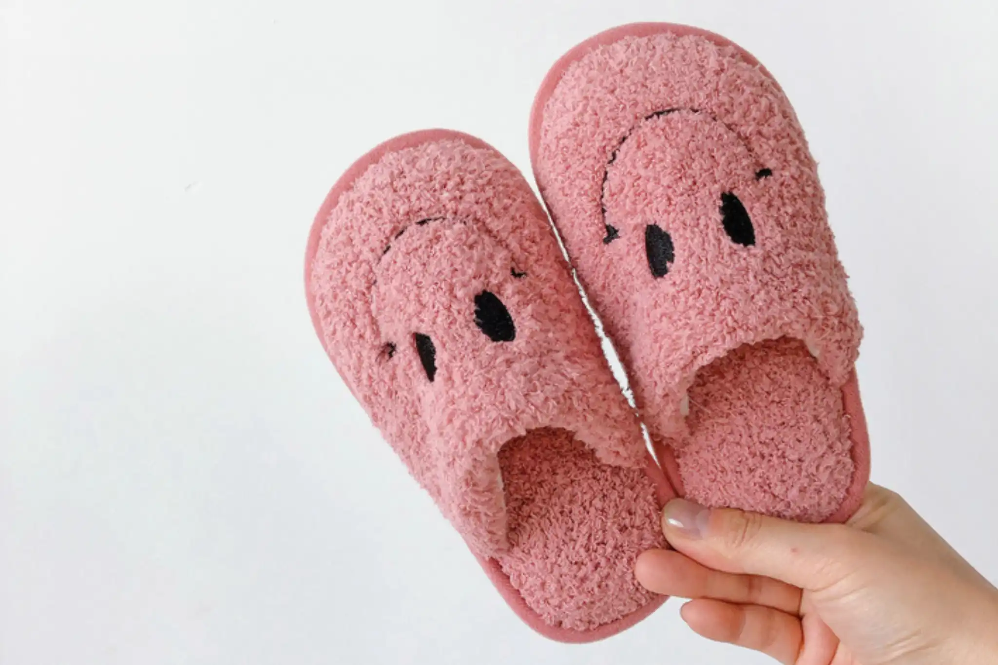 kids smiley face slippers