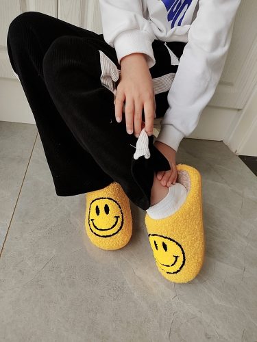 Fuzzy Toddler Slippers with Smiley Face photo review